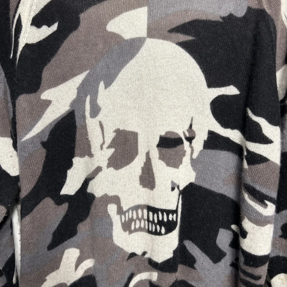 Skull Cashmere Camo Sweater Gray Black Beige‎ Women's Size Medium Grunge